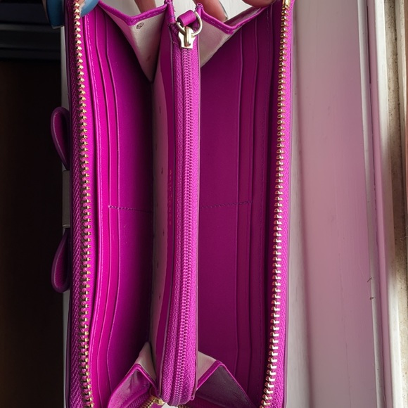 Kate Spade Magenta Bow Detail Wallet - Picture 3 of 3